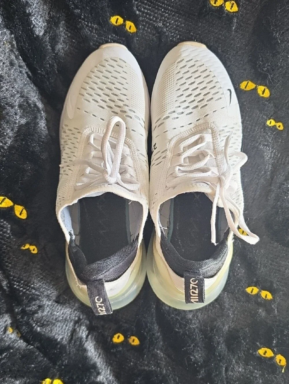 PRELOVED Nike Men’s Air Max 270 White with Black Swoosh Sneakers